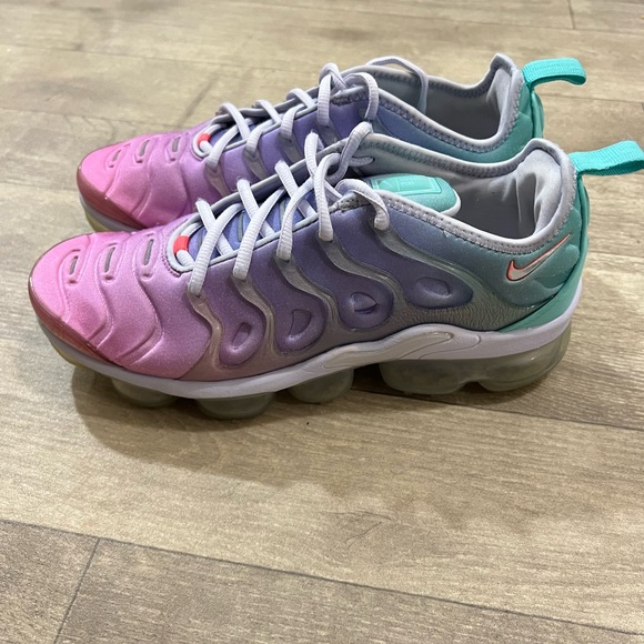 Nike Vapormax Plus Pastel Easter Size 9.5 - Picture 2 of 10